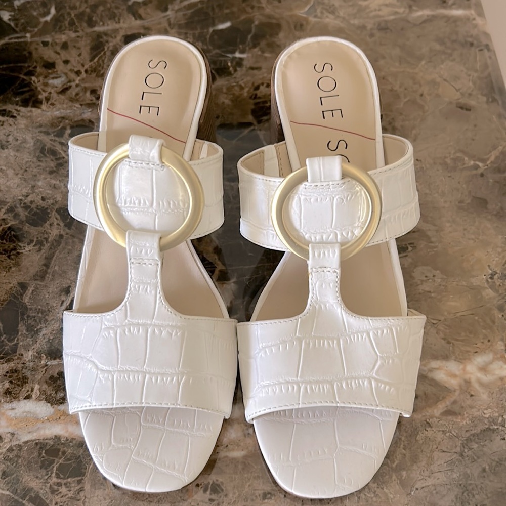 Size 7 white Sole Society she’s brand new never worn perfect condition
